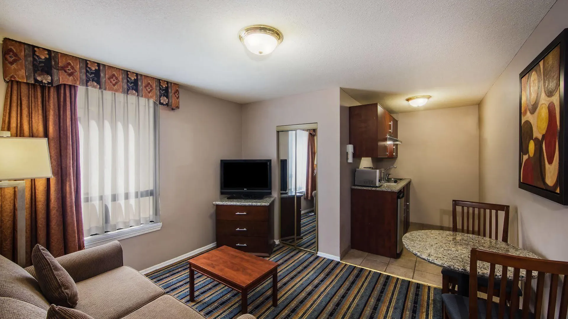 *** Hotel Quality Inn & Suites (Adults Only) Vancouver Canada