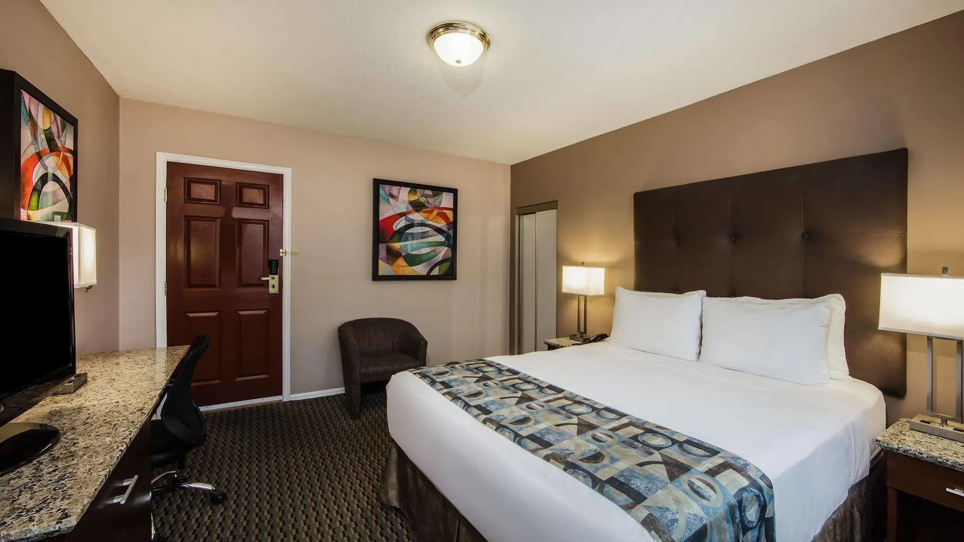 Quality Inn & Suites (Adults Only) Vancouver