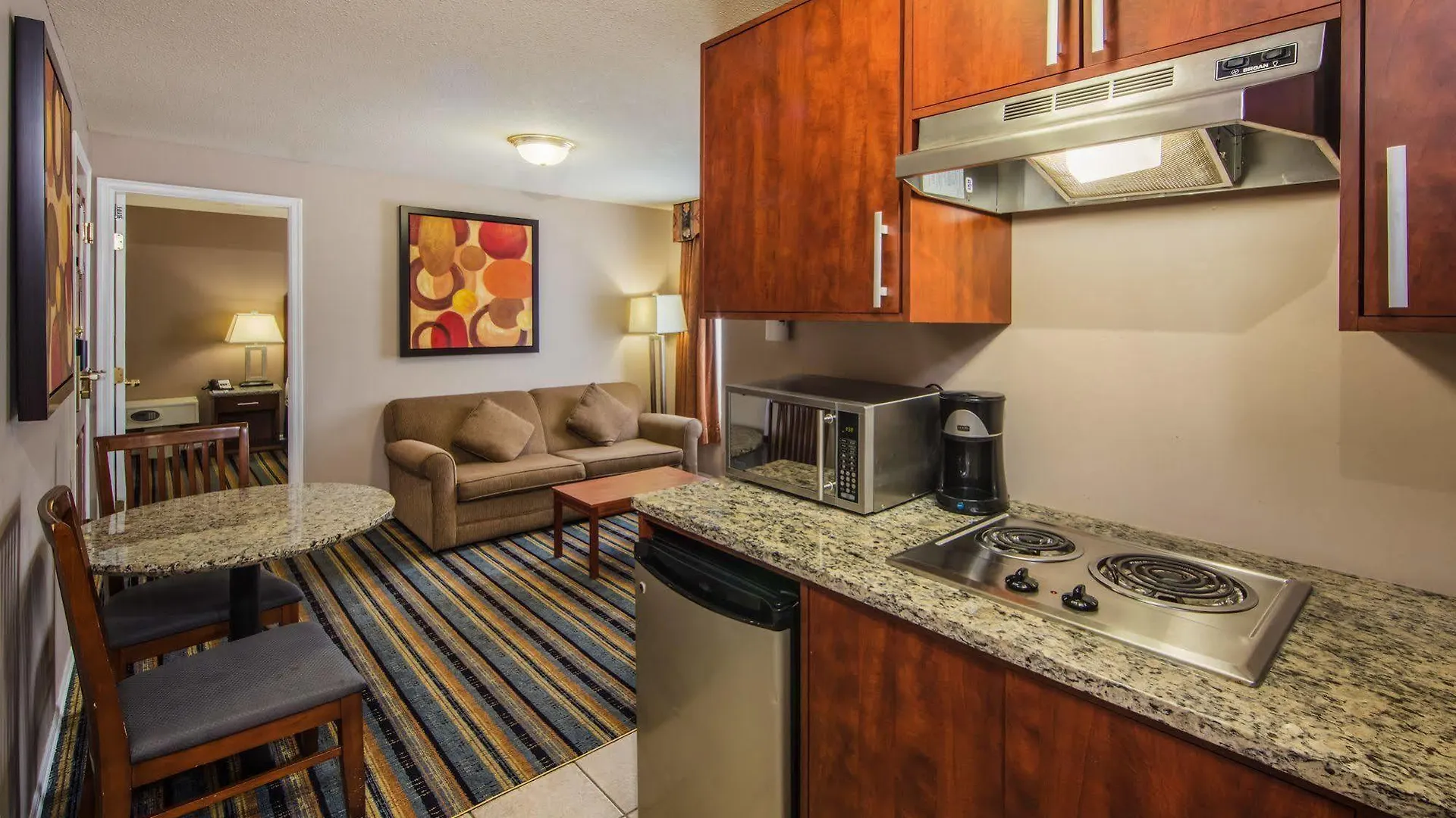 Quality Inn & Suites (Adults Only) Vancouver 3*,