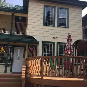 Bed & Breakfast Ellis House **