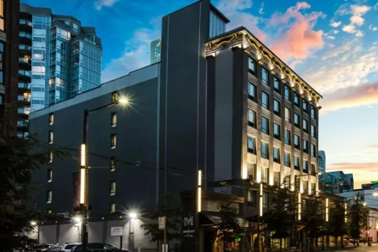 Quality Inn & Suites (Adults Only) Vancouver